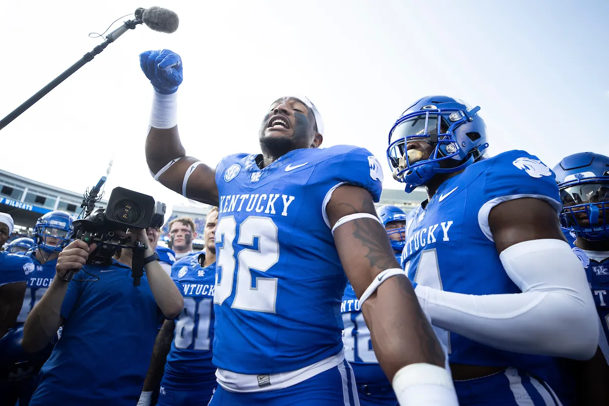 Ole Miss Football cruises to 5-0 after win over Kentucky