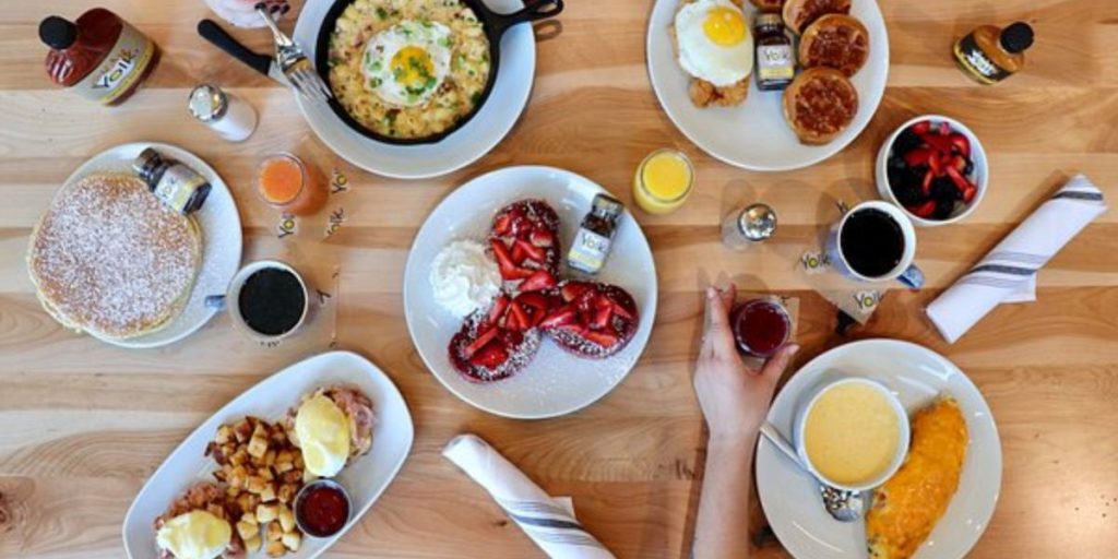 Discover Indiana’s Best Breakfast at This Simple, No-Frills Restaurant