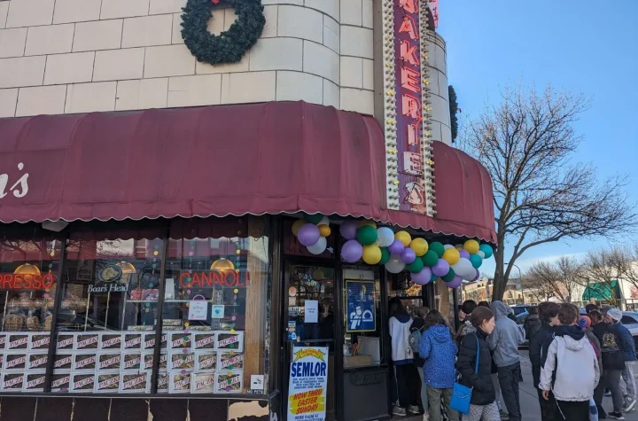 Community Celebrates Life of Evanston Bakery Legend, Guy Downer