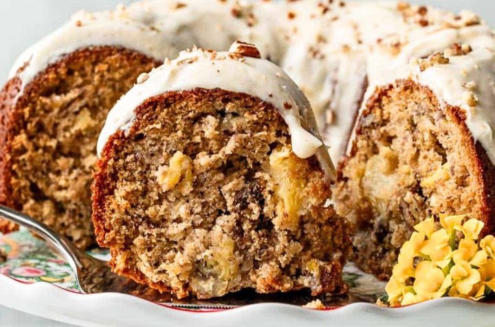 Discover Alabama's Secret Recipe: The Decadent Caramel Banana Pecan Cake That's Taking The South By Storm