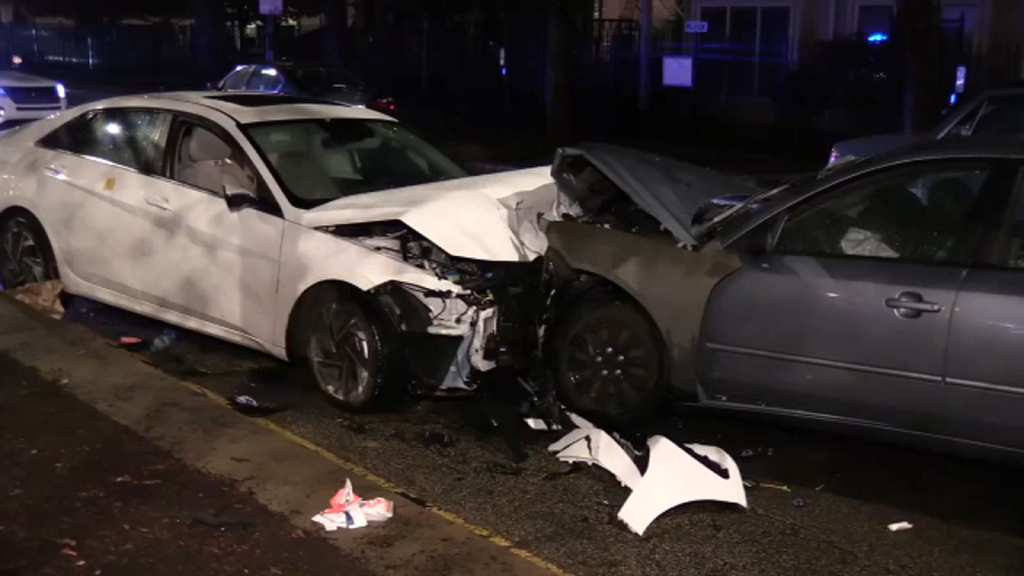 Chicago Police Squad Car in Major Crash: Serious Injuries Reported"