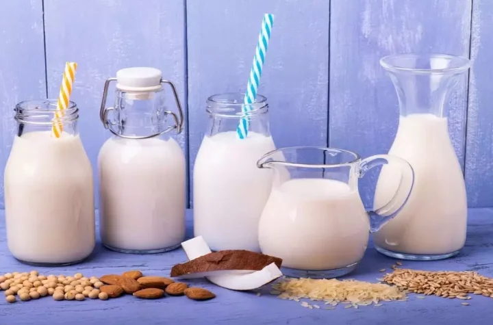 Exploring the Healthiest Milk: A Comprehensive Guide to Dairy and Plant-Based Options