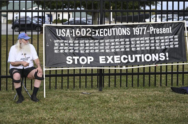 South Carolina Resumes Executions After 13-Year Pause