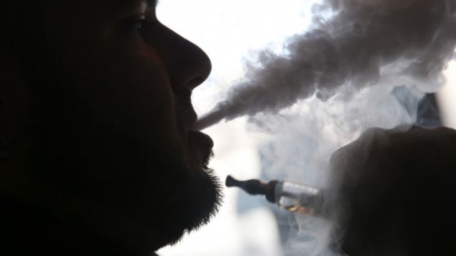 Discovering Ohio’s Vaping Laws Is It Illegal to Vape Behind the Wheel (1)