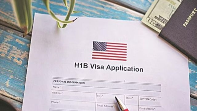 H-1B Visa Decline How the 38% Drop Affects Indian Applicants and Their Chances