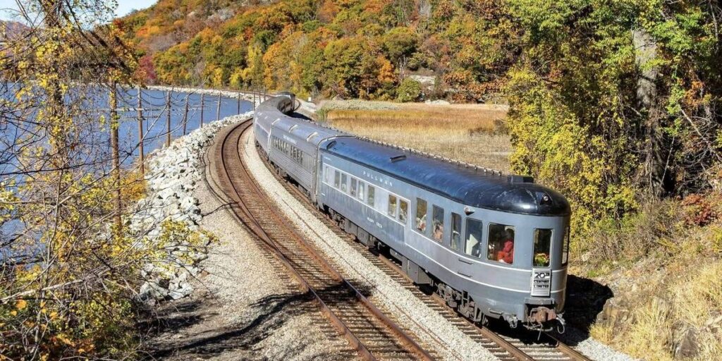 Historic 1940s Train Day-Trip from NYC Takes Its Last Journey with Gorgeous Views