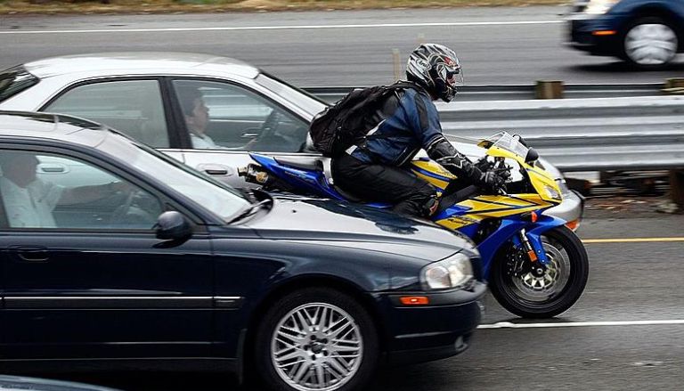 Lane Splitting in Maine Navigating the Legal and Safety Landscape