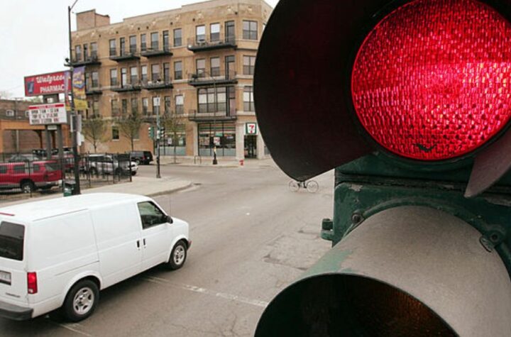 New Arkansas Traffic Law The Ins and Outs of Making Right Turns at Red Lights