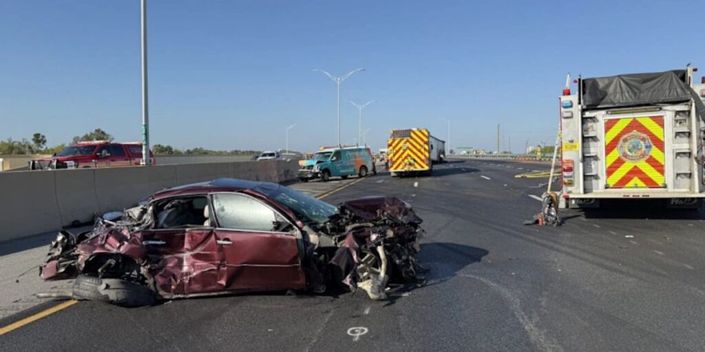 3 Killed, 2 Injured in Suspected DUI Crash at Highway 12 and 88 in San Joaquin County