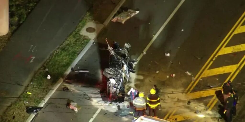 Two Killed, Two Injured After Car Slams Into Barrier and Drops Off I-95 in Philadelphia
