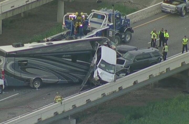 1 Dead, 1 Critically Injured in Denton County Crash Involving Ford Pickup and Mercedes