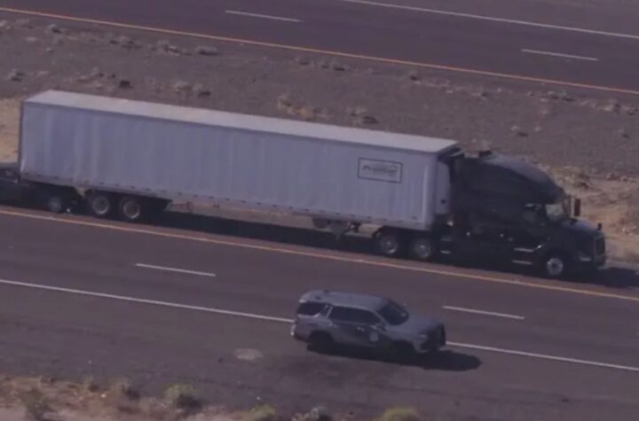 Semi-Truck Crash Traps Car, Closes I-10 Westbound for Hours Near Tonopa