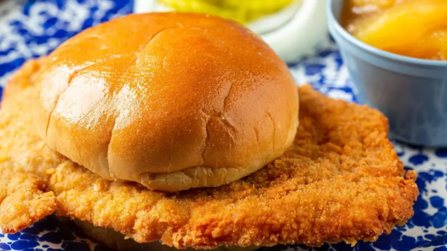 Who Serves the Best Tenderloin in Iowa? Cast Your 2025 Vote Today
