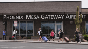 Budget Airline Launches Deportation Flights for ICE from Arizona