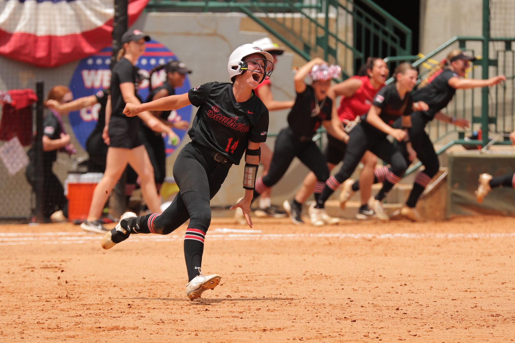 Southern Oregon 1 win from a historic NAIA softball championship run