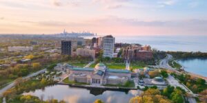 Average Salary in Illinois: Top Cities, Jobs, and Industries in 2025