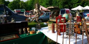 Explore the Elephant’s Trunk Flea Market in Connecticut A Shopper’s Paradise