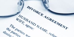 Florida Divorce Laws Residency, Alimony, and Custody Explained