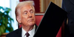U.S. to Phase Out EV Subsidies in 3 Months Under Trump Administration