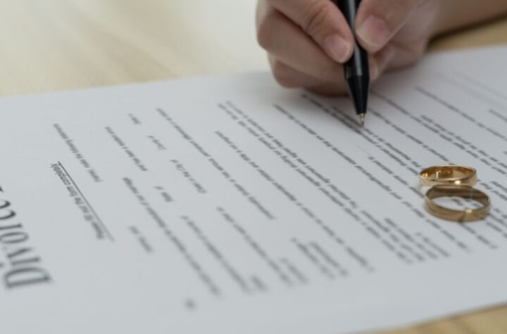 Ohio Divorce Laws: Residency, Alimony, and Custody Explained