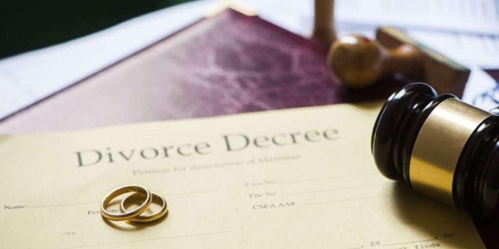 What Georgia Law Says About Divorce Residency, Alimony, and Custody in Focus