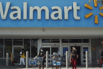 Texas Woman Spots Pricing Discrepancy at Walmart: Finds $6.98 Shirt Rings Up at $7.49