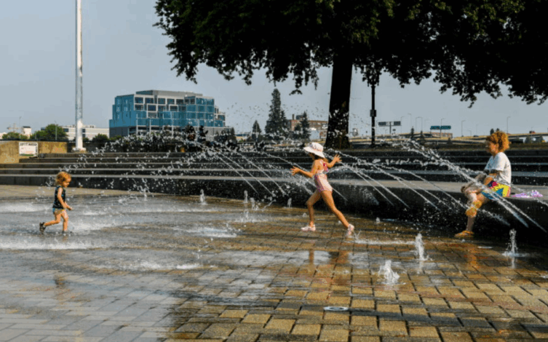 Houston’s Short-Lived Fall Feel: Cool Breezes Vanish as Heat Waves Set to Strike Again