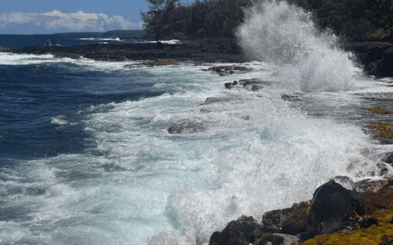 Hurricane Kiko Nears Hawaii: Statewide Emergency Declared Amid Dangerous Surf